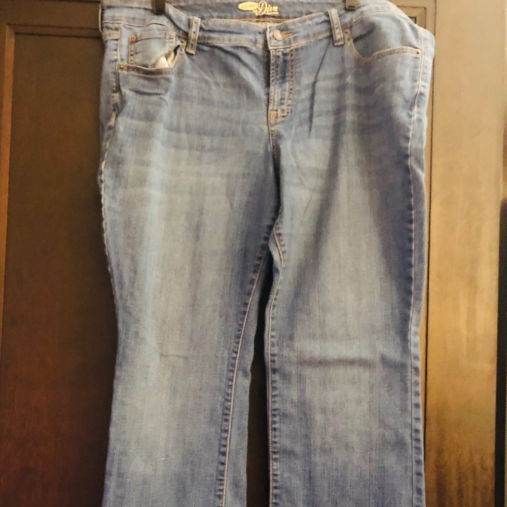 Old navy diva boot cuts
